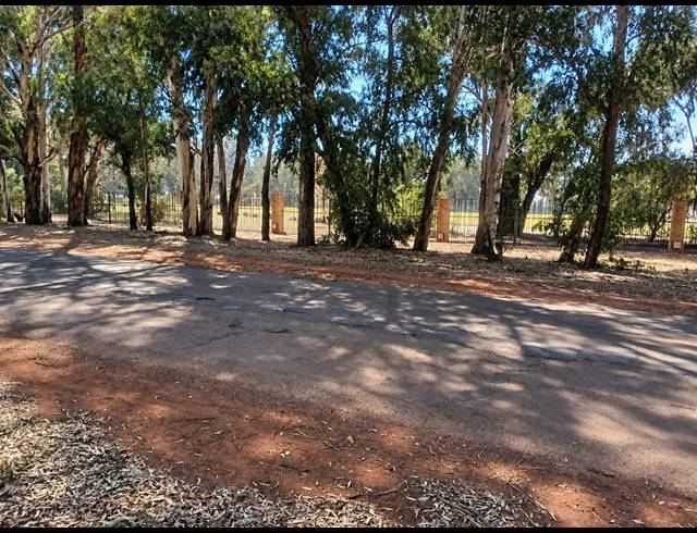 2,975M² VACANT LAND FOR SALE IN HENLEY ON KLIP